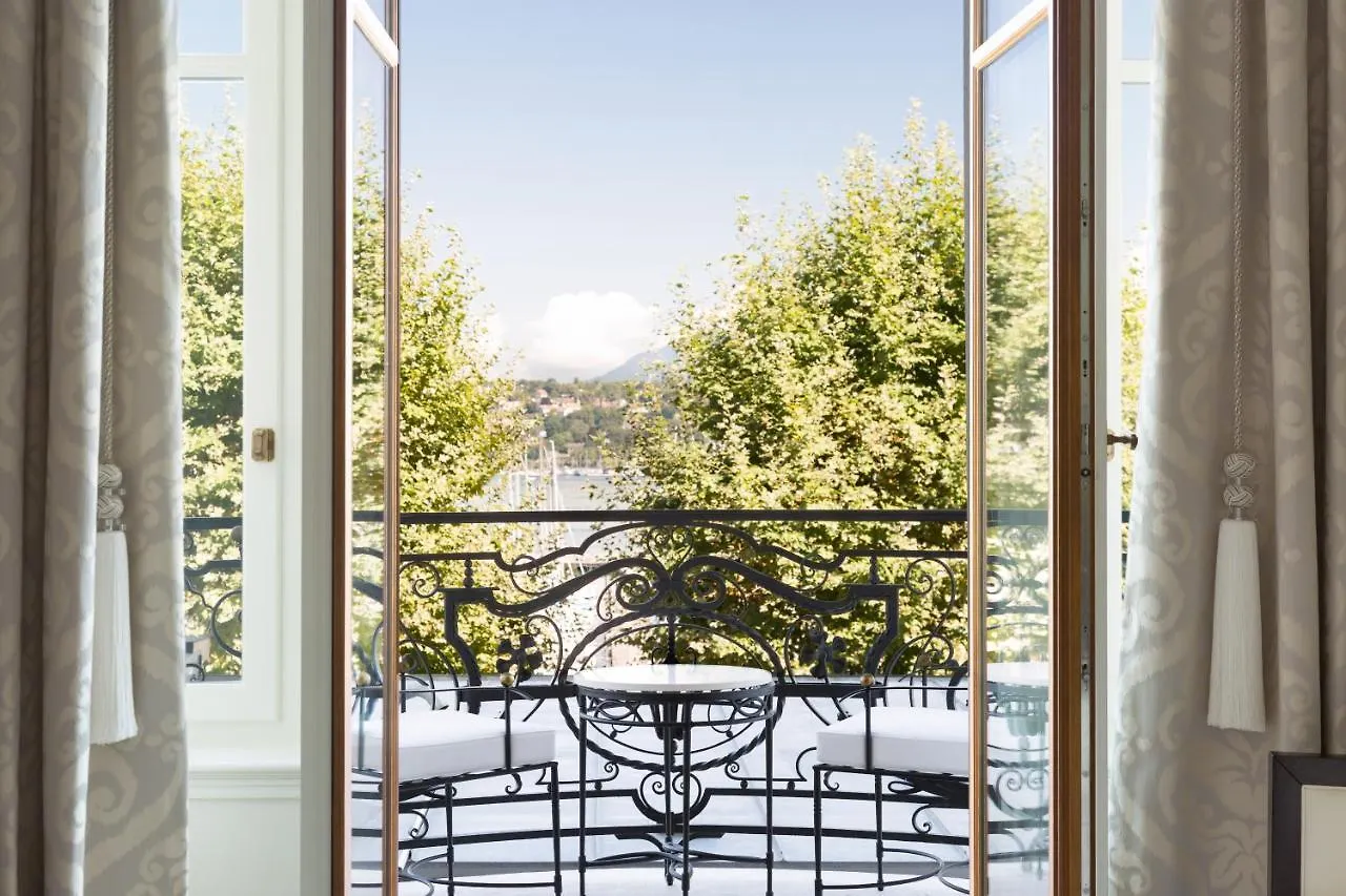 ***** Hotel The Woodward - Auberge Resorts Collection Geneva Switzerland